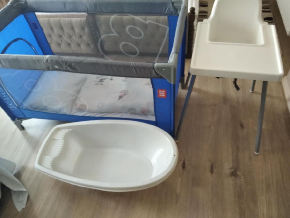 Moezsi Apartman Tolna Eksteriør bilde